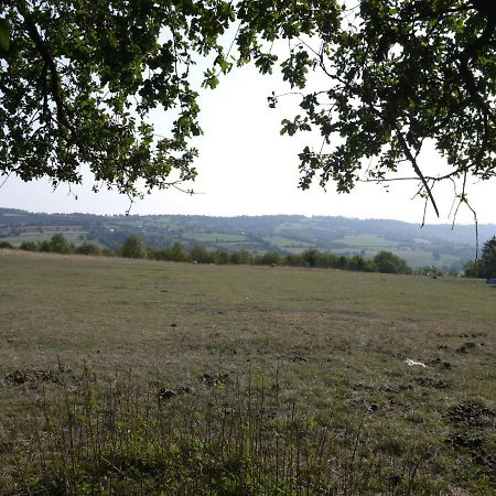 مبيت وإفطار Pont-d'Ouilly Les Miquelots المظهر الخارجي الصورة